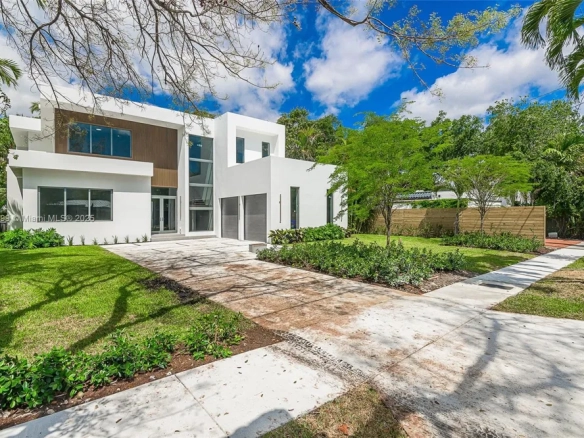 Villa di nuova costruzione a Miami