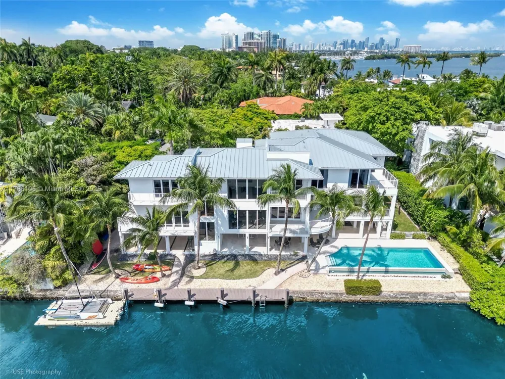 Stupenda villa sul mare a Miami