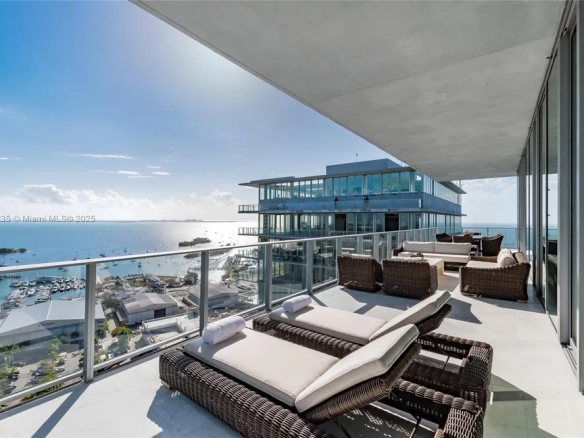 Prestigioso attico a Miami