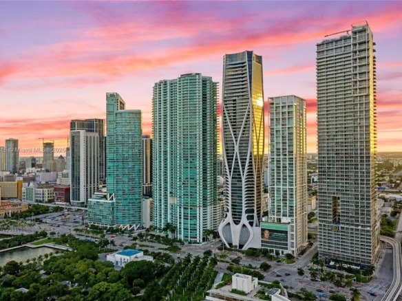 Lussuoso appartamento a Miami