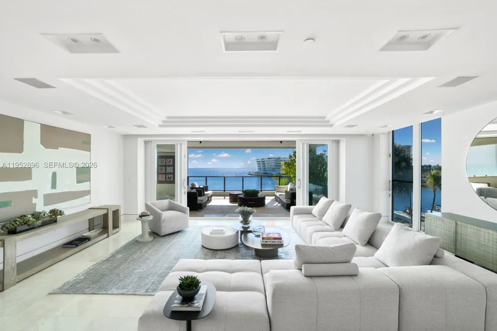 Residenza Fronte Baia Ultra-Esclusiva — The Residences at Vizcaya