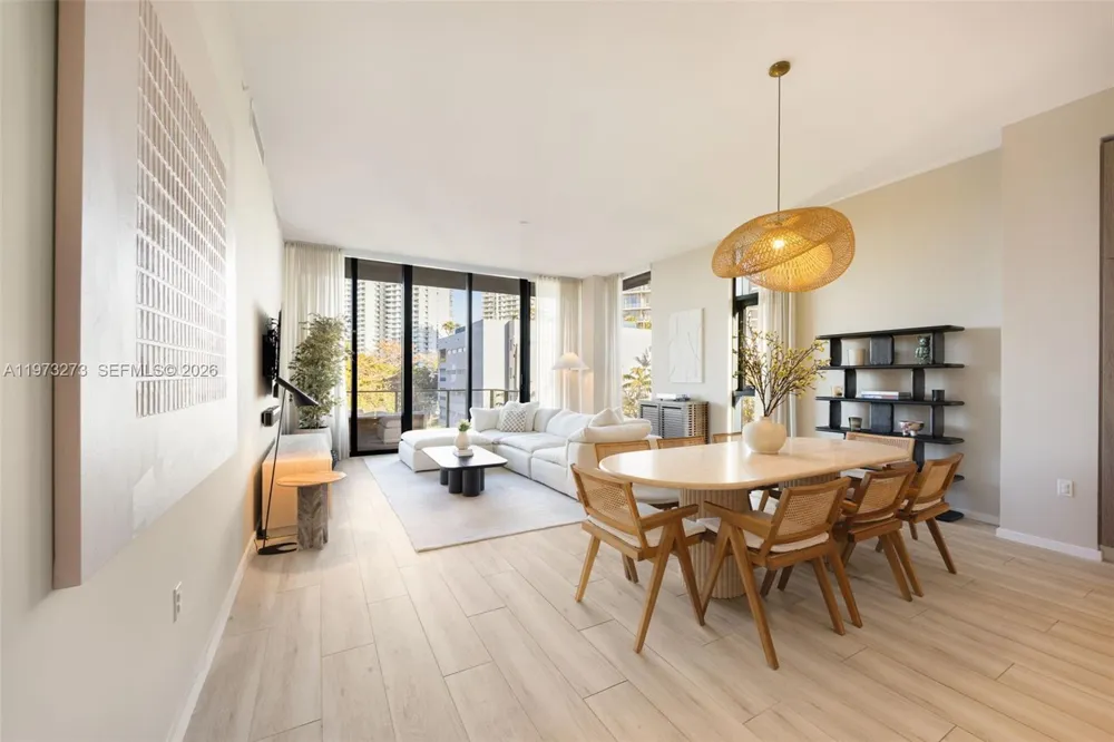 GlassHaus — Esclusività Sostenibile nel Cuore di Coconut Grove