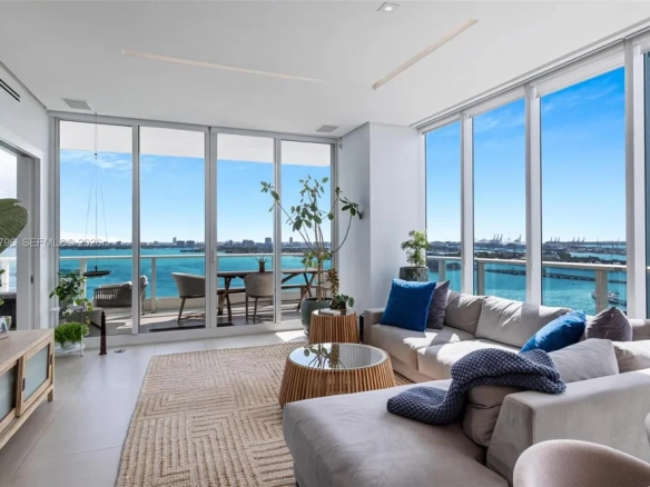 Paramount Bay — Vista Iconica e Design Italiano nel Cuore di Edgewater
