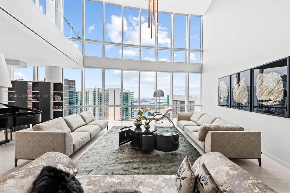 Duplex esclusivo al PARAMOUNT Miami Worldcenter con accesso a 46 servizi luxury