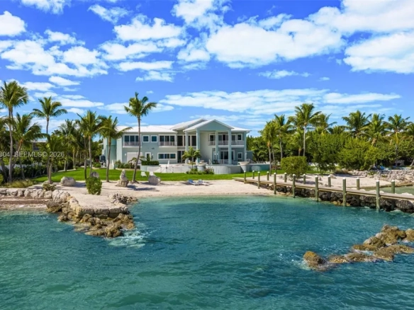 Oceanfront Estate d’Eccellenza con Spiaggia Privata, Molo di 70 Metri e Resort Privato nelle Florida Keys | Islamorada