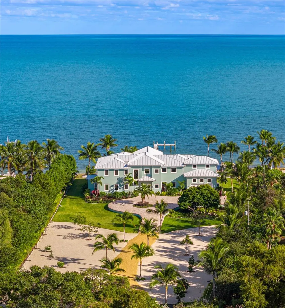 Oceanfront Estate d’Eccellenza con Spiaggia Privata, Molo di 70 Metri e Resort Privato nelle Florida Keys | Islamorada